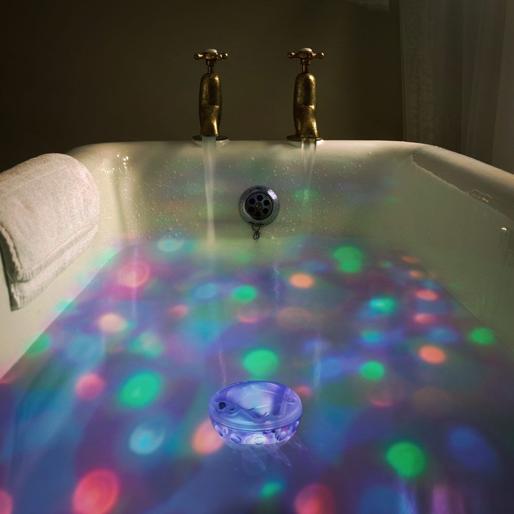 drita LED e banjës lundruese