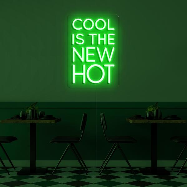 Shenja LED neoni 3D në mur - Cool është nxehtësia e re 75 cm