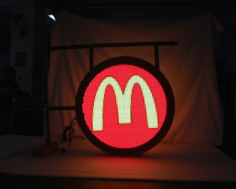 ekran i rrumbullakët LED