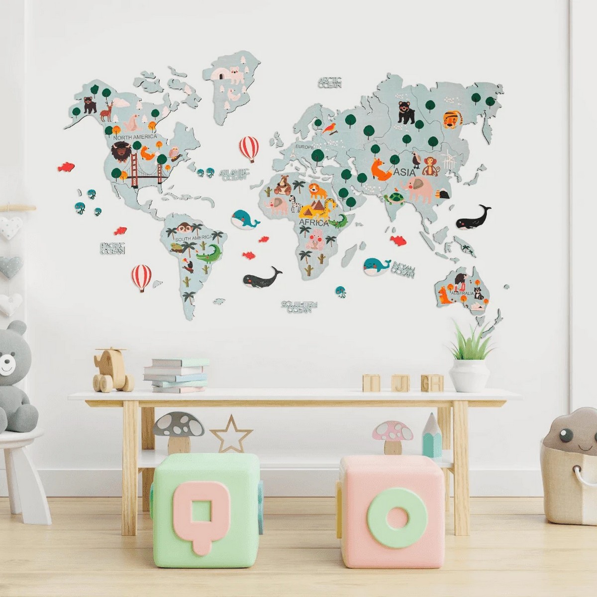 Harta e botës 2d prej druri për fëmijë në mur